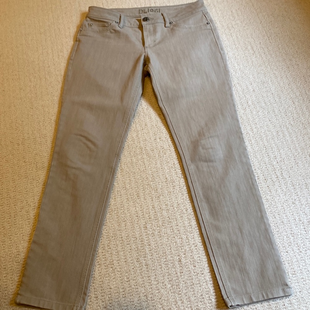 DL1961 Angel Jean